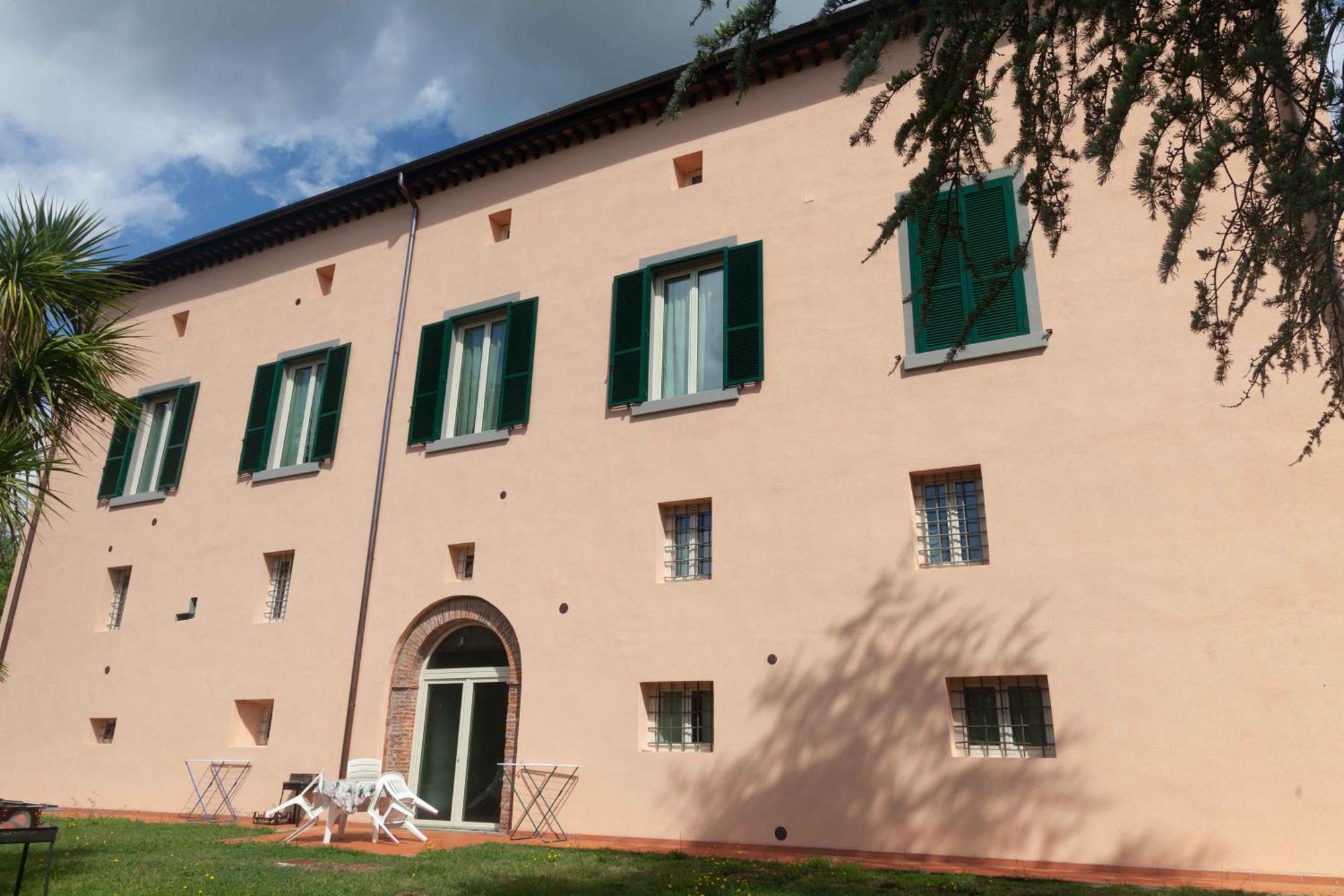 Bed And Breakfast Villa Torre Degli Onesti Apartments Lucca Exterior foto