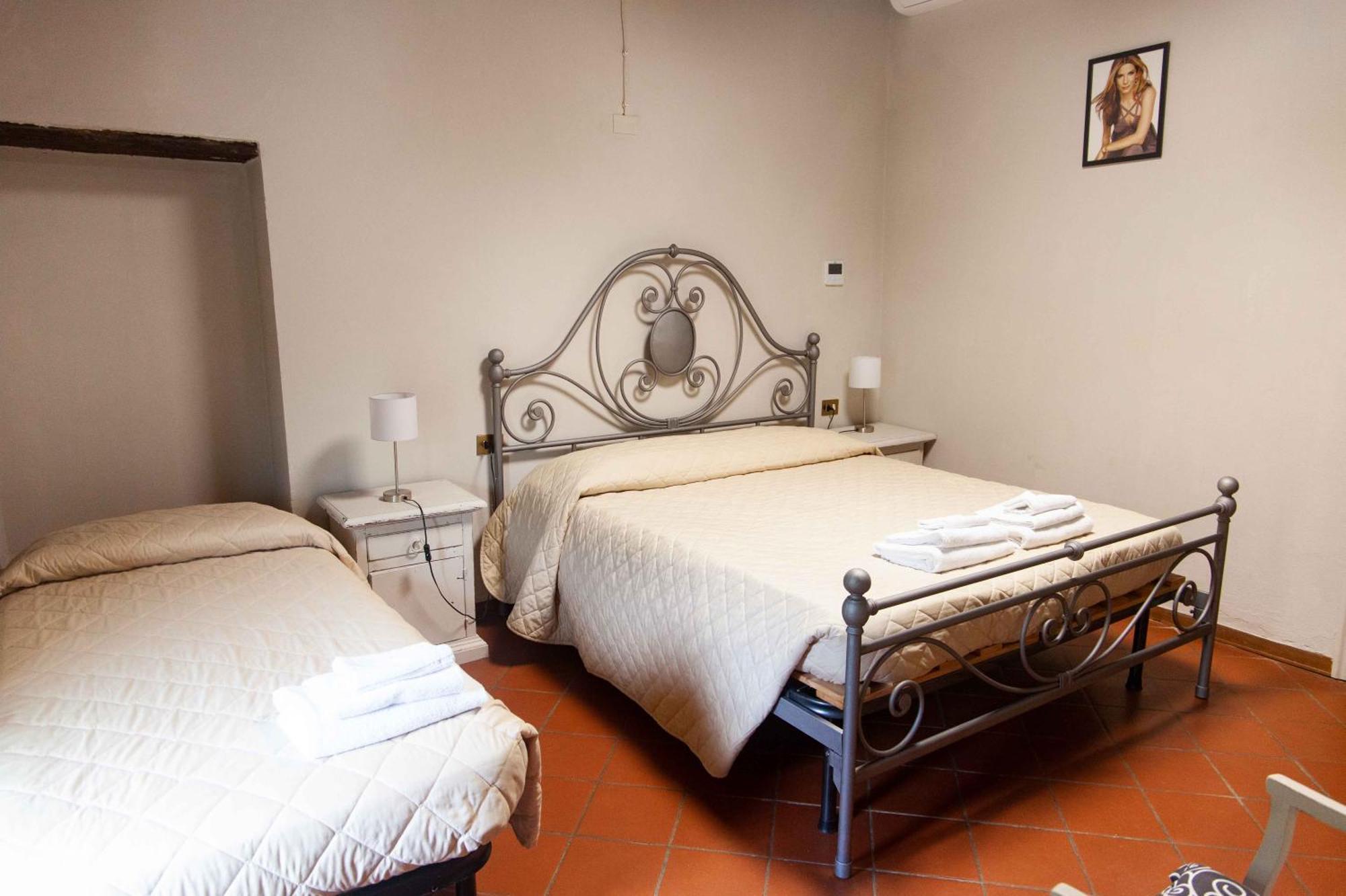 Bed And Breakfast Villa Torre Degli Onesti Apartments Lucca Exterior foto