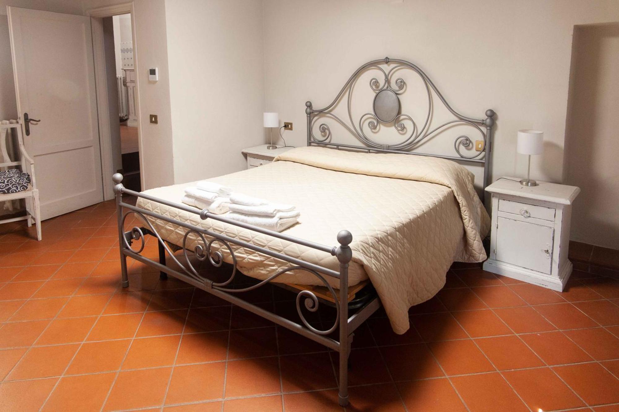 Bed And Breakfast Villa Torre Degli Onesti Apartments Lucca Exterior foto